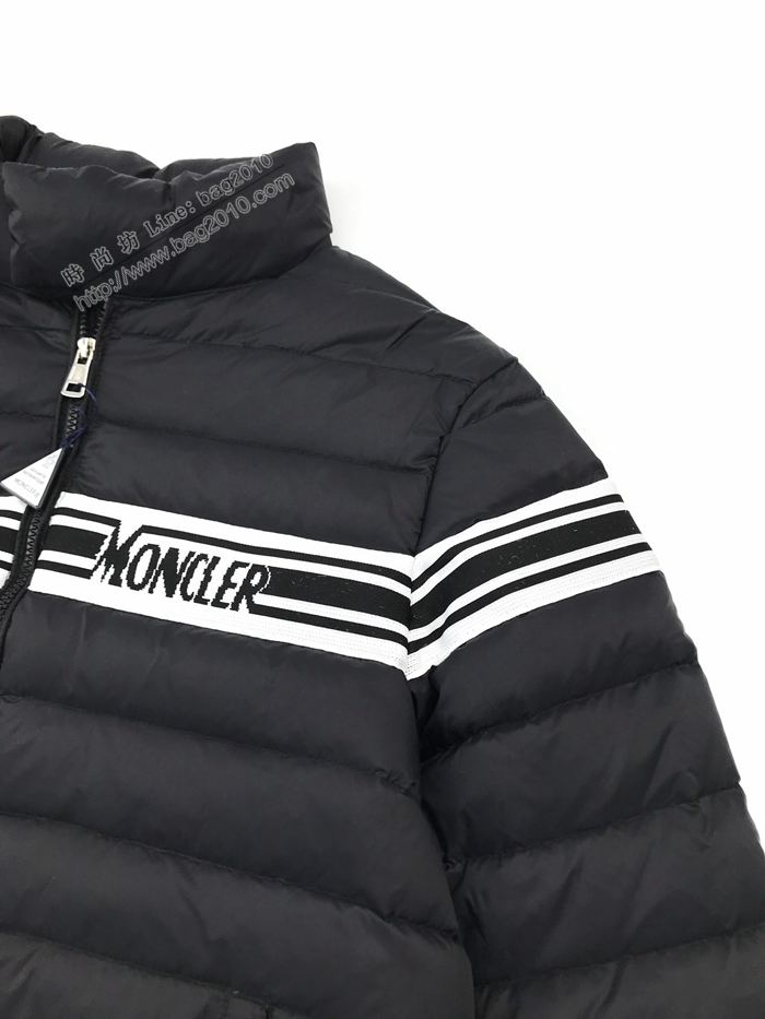 Moncler男裝 蒙口2020新款標誌logo編織帶羽絨服  ydi3008